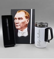 Kişiye Özel Kulplu 280ml Beyaz Renk Çelik Termos & Mustafa Kemal Atatürk Baskılı Defter & Siyah Mat Roller Kalem Hediye Seti