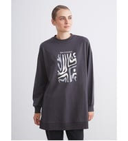 LCW Modest Antrasit Bisiklet Yaka Baskılı Kadın Sweatshirt Tunik