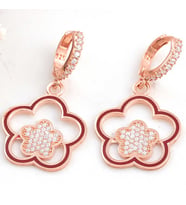 ?Gümüş Rose Sallantılı Çiçek Desenli Kadın Küpe