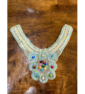 27X28 CM BONCUK NAKIŞ İŞLEME ETNİK YAKA DİKİŞ AKSESUARI