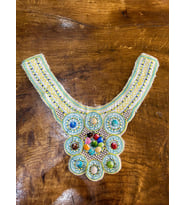 27X28 CM BONCUK NAKIŞ İŞLEME ETNİK YAKA DİKİŞ AKSESUARI