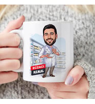 Kişiye Özel Karikatürlü Erkek Eczacı Tasarımlı Kupa Bardak