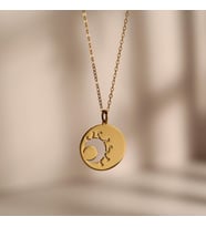 Kişiye Özel Zarif Böcek Figürlü Kolye 925K Gümüş (Gold)
