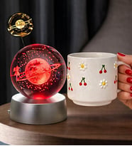 Satürn Kız Samanyolu 3D Işıklı Kristal Küre & Kiraz Mevsimi El Yapımı Kupa