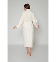 Krem Eteği Kolu Jakarlı Bambo Cotton Bayan Bornozu (Krem)