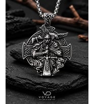 Viking Savaşçı Kuzgun Figürlü Kolye – Odin Temalı Gotik Paslanmaz Çelik Erkek Kolyesi