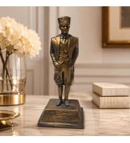 BK Gift Bronz Renk Lider Figürlü Heykel 18 cm Dekoratif Masa Üstü Biblo