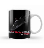 Dunk From Above On Foot Air Jordan IV 4 Kupa Bardak Porselen
