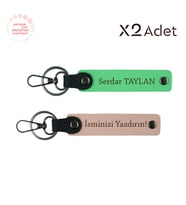 Akrabaya Kalıcı Hatıra, İsimli 2’li Anahtarlık Hediye Takımı, Yavru Ağzı-Fıstık Yeşil