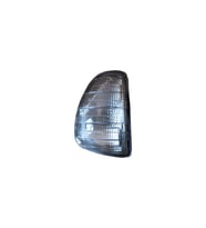 MERCEDES W123 ÖN SİNYAL SAĞ BEYAZ 0008207621