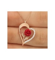 Kadın Rose Kalp İçinde Gül Detaylı Gümüş Kolye 925 Ayar