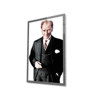 Atatürk Cam Tablo 4mm Dayanıklı Temperli Cam, Atatürk Glass Wall Art (Çok Renkli)