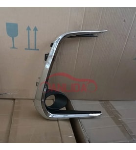 Toyota Corolla 201822 Ön Sis Lamba Kapağı Delikli Sol  (Oem No:  81482-02B40)