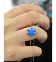 Opal Taşlı Yaşam Çiçeği Gümüş Kolye