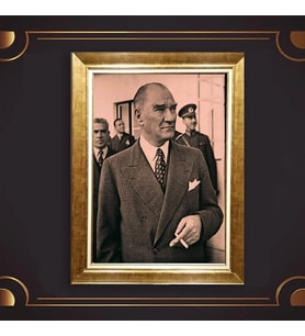 Özel Seri Paspartulu Çerçeveli Atatürk Tablo l90 (Gold)