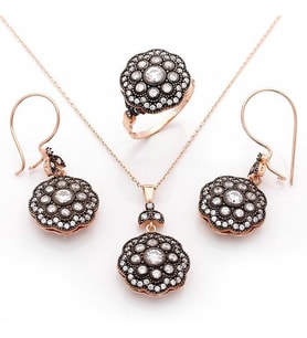 925 Ayar Gümüş Zirkon Taşlı Oval Model Rose Set