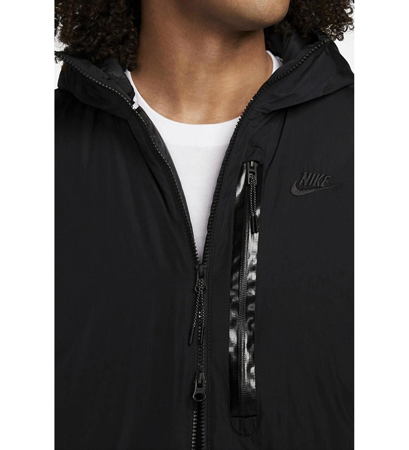 nike-sportswear-therma-fit-
