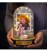 Kişiye Özel Fotoğraflı ve Yazılı LED Işıklı Fanus – Sevgiliye, Eşe, Anneye Özel Dekoratif Hediye R1 (Model 8)
