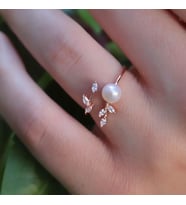 Zirkon Taşlı İnci ve Sarmaşık Minimal 925 Ayar Gümüş Rosegold Kaplama Yüzük
