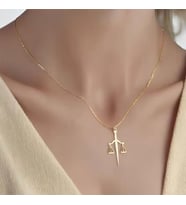 Kişiye Özel 925 Ayar Gümüş Tasarım Adalet Temalı Kılıç Terazi Model Kolye (Gold)