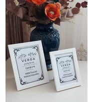 2 Li Çerçeve 10x15 cm ve 13x18 Cm Beyaz Fotoğraf Çerçevesi! Ahşap Ayaklı Pvc Camlı Dekoratif Çerçeve! (Parlak Beyaz)