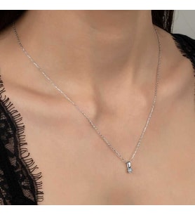Ucarticaret S-warovski Taşlı Gümüş Tektaş Bayan Kolye