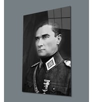 Atatürk Portre Üniformalı Siyah Beyaz Cam Tablo Hediyelik Büyük Tablo Ev Ofis Dekoru