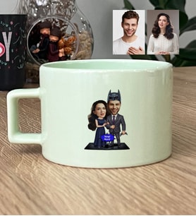Kişiye Özel Karikatürlü Süper Kahraman Çift Sevgililer Lüks Pastel Fincan Sevgililer Günü Hediyesi