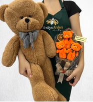 Kişiye Özel 3'lü Peluş Ayıcık Buketi ve Büyük Boy Kahverengi Peluş Ayıcık (Model 4)