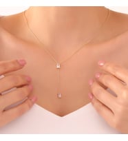 925 Ayar Gümüş Sallantılı Baget Taşlı Kolye (Gold)