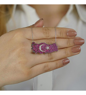 Şanlı Ay Yıldız Tasarımlı Türkiye Haritalı 925 Ayar Gümüş Kadın Kolye
