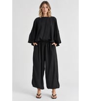 Rahat Kesim Modal Takım - Yarasa Kol Oversize Bluz ve Geniş Paça Şalvar Pantolon - Siyah
