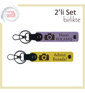 Anılara Anlam Kat, Kamera Desenli Kişiye Özel 2’li Anahtarlık Hediyesi, Mor Menekşe-Sarı