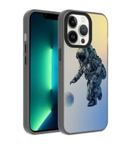 Apple iPhone 13 Pro Max Kılıf Desenli Zore Dragon Sert Kılıf Astronot