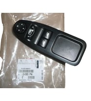 Dügme Cam Açma Expert Iıı / Jumpy Iıı / Scudo 07-14 07Sonrası (Çıftlı) Ayna Ayar Dügmelı Çerçevelı 1