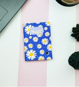 Follow Your Dreams Papatya Tasarımlı Sert Kapaklı Mini Defter