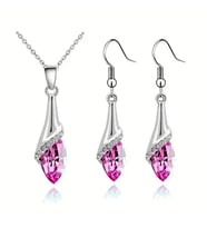 Swarovski Taşlı, Zirkon Taş İşlemeli  Takı Seti (Kolye Küpe), Yeni Yıl, Sevgililer Günü Hediye si, Ahşap Kutu İçerisinde (Pembe)