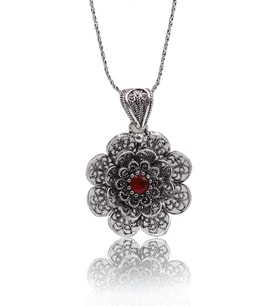 Yakut Taşlı Çiçek Model Oksitli Telkari Kadın Gümüş Küpe 201023920