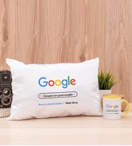 Kişiye Özel Google Tasarım Esprili Dikdörtgen Yastık ve Sarı Kupa