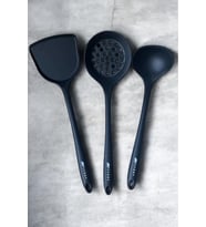 Siyah Ivory Silikon Büyük Boy Kepçe ve Spatula Seti, dayanıklı ve şık kullanım