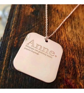?Gümüş Rose Anne Yazılı Plaka Bayan Kolye