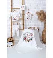 Pia Baby Premium %100 Pamuk İsim Yazılı Kız Bebek Hastane Çıkışı Battaniyeli Bebek Hediye Seti 5067-04 (Ekru)