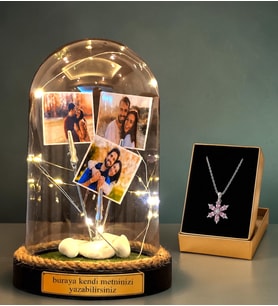Kişiye Özel 3 Fotoğraflı LED Işıklı Fanus ve Pembe Ametist Taşlı Lotus Kolyeli Hediye Seti
