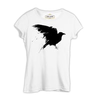 Crows on Trees Beyaz Kadın Tshirt