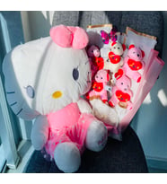 Anneler  Günü’ne Özel 35 cm Hello Kitty’ ve LED Işıklı Love Yazılı 5’li Ayıcık Buketi