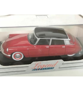 Universal Hobby 1/43 Citroen DS 19 Model Araba