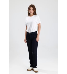 #KadınPantolon Koyu Indigo Denim Monica24 Boot Cut Kesim Yumuşak Doğal His Veren Kadın Jean Pantolon