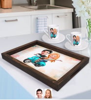 BK Gift Kişiye Özel Sevgililer Karikatürlü Doğal Ahşap Tepsi ve 2’li Kahve Fincan Seti-99