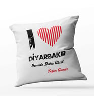 Kişiye Özel Diyarbakır Seninle Daha Güzel Tema Kare Saten Yastık (Beyaz)