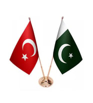 Masa Üstü Pakistan Bayrağı Türk Bayrağı İkili Pirinç Direk Masa Bayrak Seti